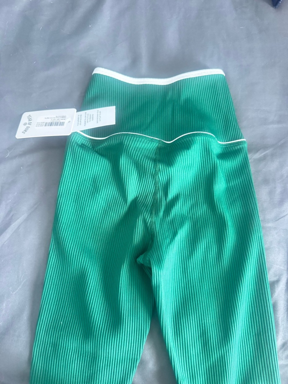 Year of Ours Forest Green Ribbed High-Waist Leggings and top 2pcs - Picture 7 of 9